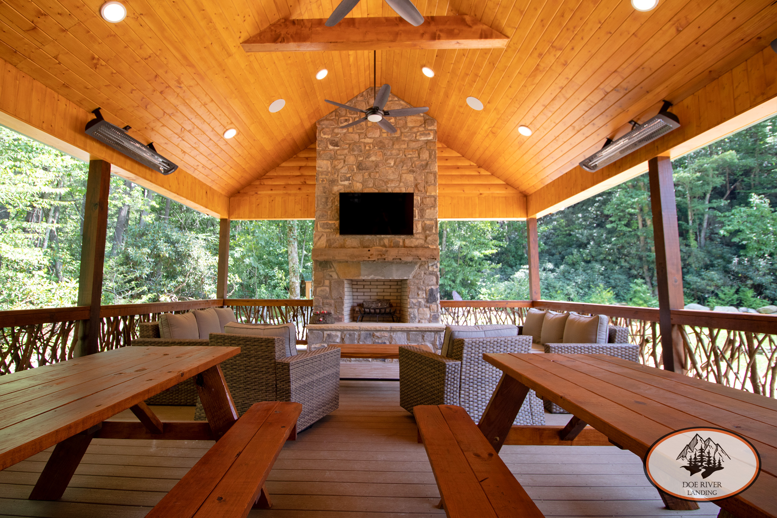 Doe River Landing campground and event venue in Roan Mountain, TN. Best vacation rental and event space near Elizabethton, TN and Johnson City TN. The Water's Edge Pavilion is the perfect riverfront venue for birthday parties, ceremonies, reunions, showers, retirement, graduation, and more.